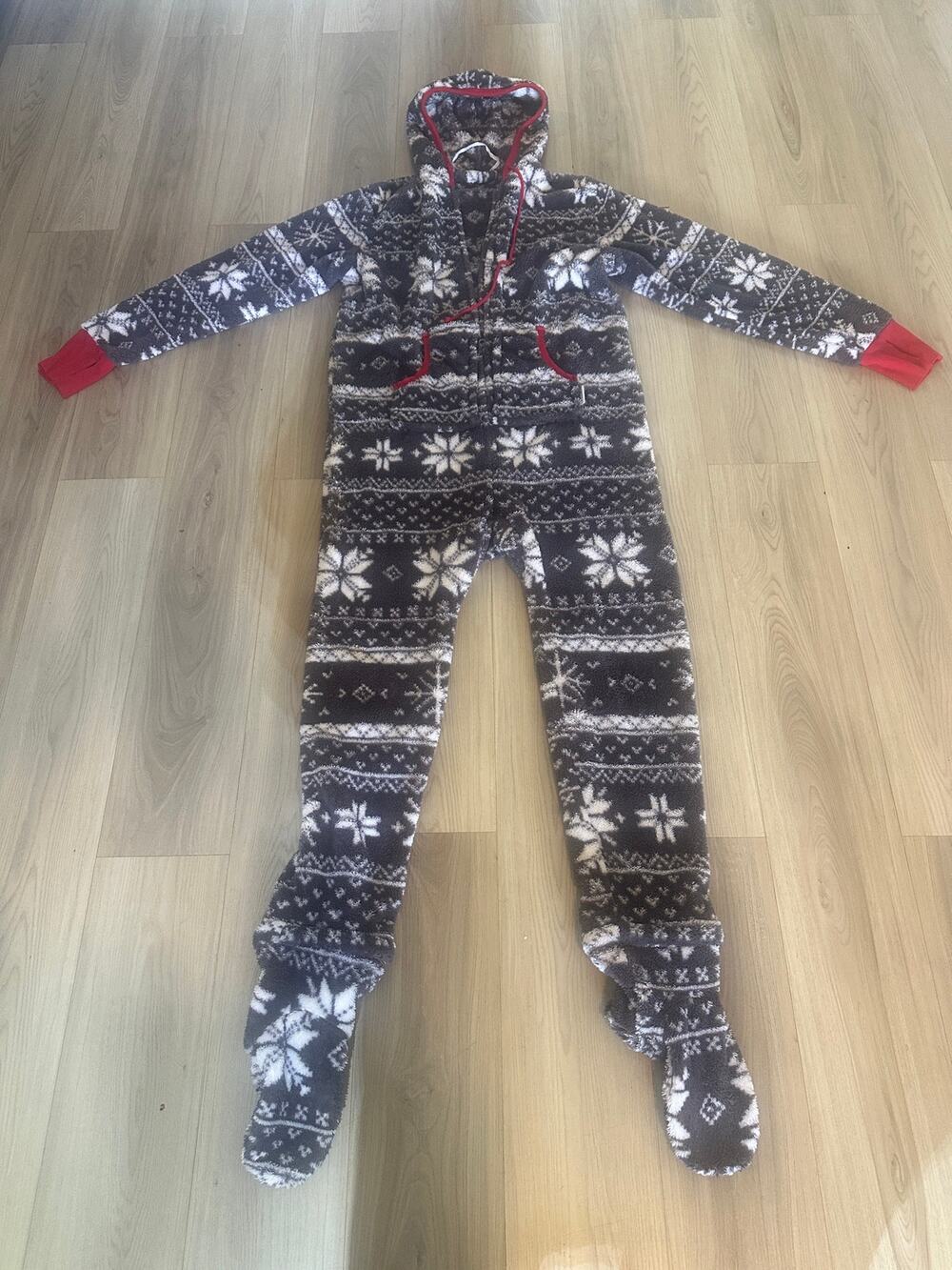 Pajamagram Men's Hoodie-Footie Nordic Fleece Onesie Pajamas Grey Small Fair Isle